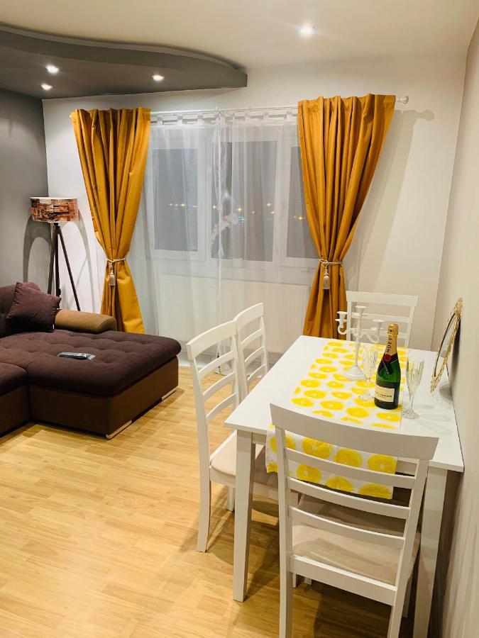 Confort View Apartment Iasi - 3 Rooms-Like Home Екстериор снимка