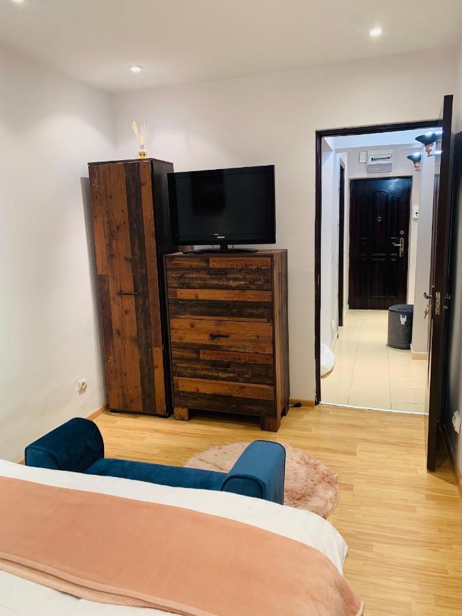 Confort View Apartment Iasi - 3 Rooms-Like Home Екстериор снимка