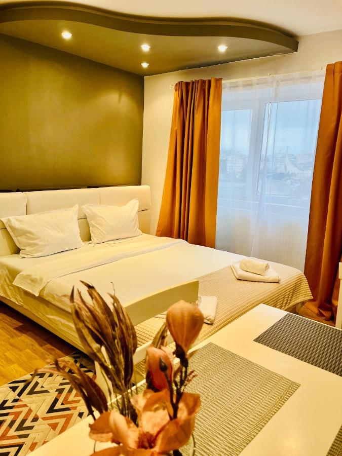 Confort View Apartment Iasi - 3 Rooms-Like Home Екстериор снимка